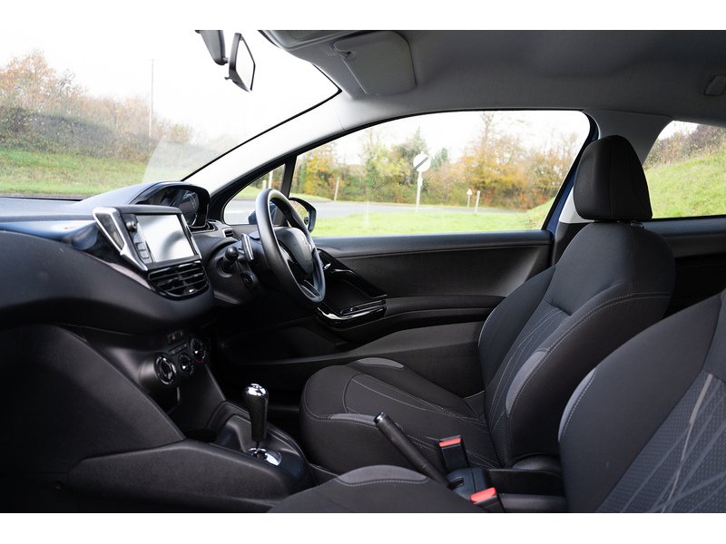 Peugeot 1.4 e-HDi Active Hatchback 3dr Diesel EGC Euro 5 (s/s) (70 ps)