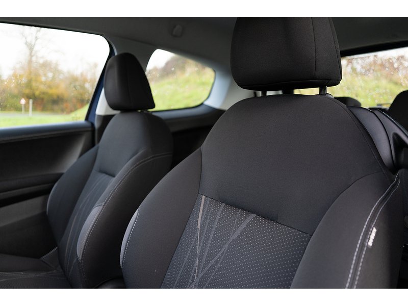 Peugeot 1.4 e-HDi Active Hatchback 3dr Diesel EGC Euro 5 (s/s) (70 ps)