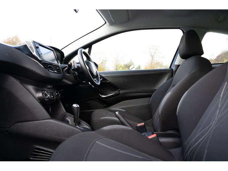 Peugeot 1.4 e-HDi Active Hatchback 3dr Diesel EGC Euro 5 (s/s) (70 ps)