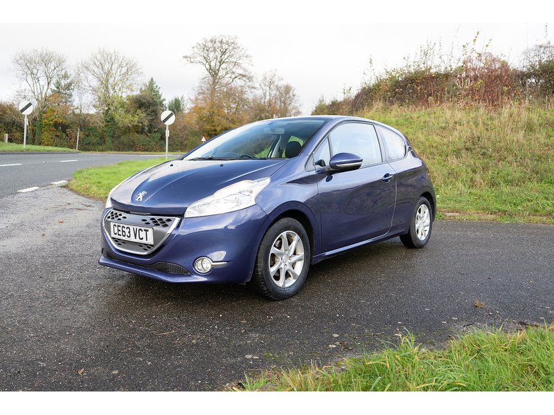 Peugeot 1.4 e-HDi Active Hatchback 3dr Diesel EGC Euro 5 (s/s) (70 ps)