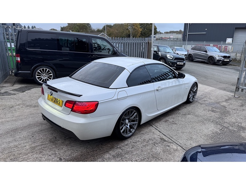BMW 3.0 325d M Sport Convertible 2dr Diesel Steptronic Euro 5 (204 ps)
