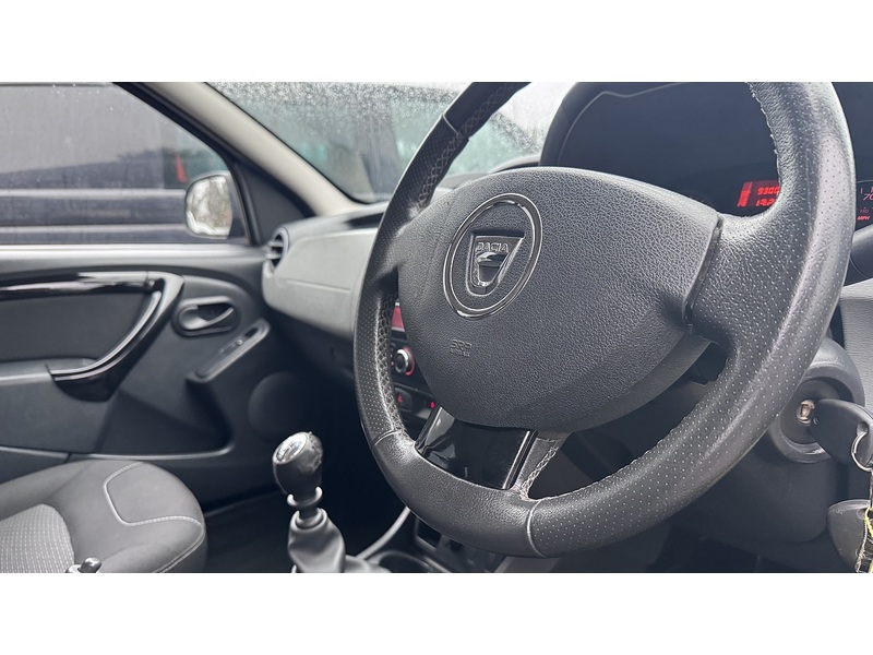 Dacia 1.5 dCi Laureate SUV 5dr Diesel Manual Euro 5 (110 ps)