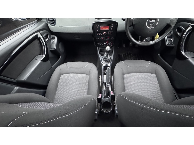 Dacia 1.5 dCi Laureate SUV 5dr Diesel Manual Euro 5 (110 ps)