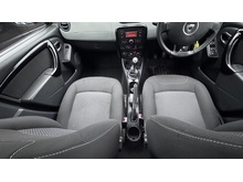 1.5 dCi Laureate SUV 5dr Diesel Manual Euro 5 (110 ps)