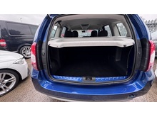 1.5 dCi Laureate SUV 5dr Diesel Manual Euro 5 (110 ps)