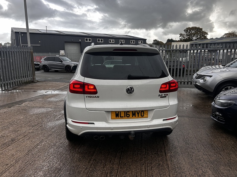 Volkswagen 2.0 TDI BlueMotion Tech R-Line Edition SUV 5dr Diesel DSG 4WD Euro 6 (s/s) (184 ps)