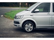2.0 BiTDI T32 BlueMotion Tech Highline Kombi Double Cab 5dr Diesel DSG FWD SWB Euro 6 (s/s) (204 ps)