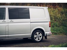 2.0 BiTDI T32 BlueMotion Tech Highline Kombi Double Cab 5dr Diesel DSG FWD SWB Euro 6 (s/s) (204 ps)