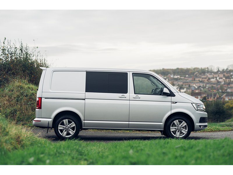 Volkswagen 2.0 BiTDI T32 BlueMotion Tech Highline Kombi Double Cab 5dr Diesel DSG FWD SWB Euro 6 (s/s) (204 ps)