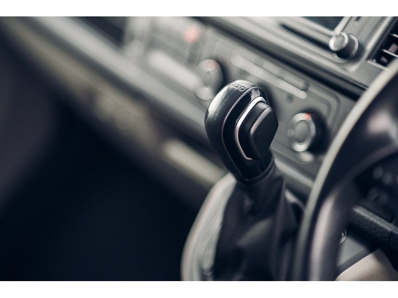 Volkswagen 2.0 BiTDI T32 BlueMotion Tech Highline Kombi Double Cab 5dr Diesel DSG FWD SWB Euro 6 (s/s) (204 ps)