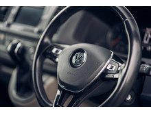 2.0 BiTDI T32 BlueMotion Tech Highline Kombi Double Cab 5dr Diesel DSG FWD SWB Euro 6 (s/s) (204 ps)