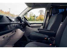 2.0 BiTDI T32 BlueMotion Tech Highline Kombi Double Cab 5dr Diesel DSG FWD SWB Euro 6 (s/s) (204 ps)