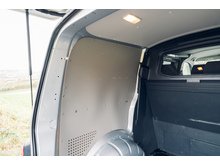 2.0 BiTDI T32 BlueMotion Tech Highline Kombi Double Cab 5dr Diesel DSG FWD SWB Euro 6 (s/s) (204 ps)