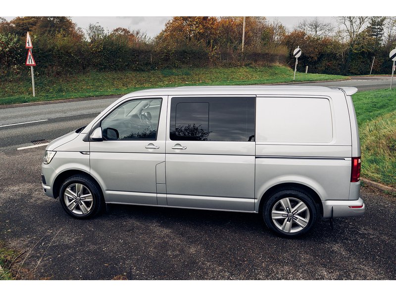 Volkswagen 2.0 BiTDI T32 BlueMotion Tech Highline Kombi Double Cab 5dr Diesel DSG FWD SWB Euro 6 (s/s) (204 ps)