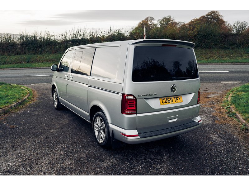 Volkswagen 2.0 BiTDI T32 BlueMotion Tech Highline Kombi Double Cab 5dr Diesel DSG FWD SWB Euro 6 (s/s) (204 ps)