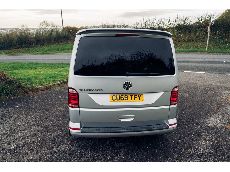 Volkswagen 2.0 BiTDI T32 BlueMotion Tech Highline Kombi Double Cab 5dr Diesel DSG FWD SWB Euro 6 (s/s) (204 ps)