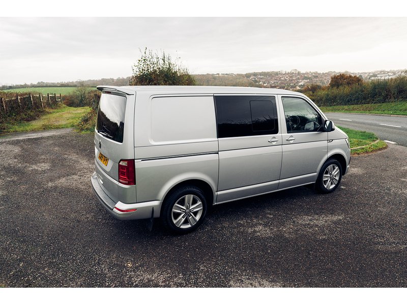 Volkswagen 2.0 BiTDI T32 BlueMotion Tech Highline Kombi Double Cab 5dr Diesel DSG FWD SWB Euro 6 (s/s) (204 ps)
