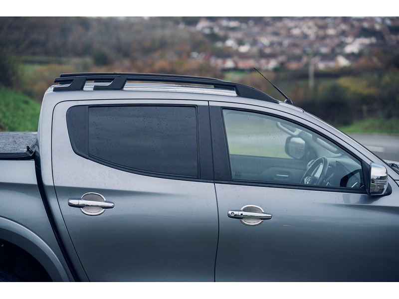 Mitsubishi 2.4 DI-D DC Barbarian Pickup Double Cab 4dr Diesel Auto 4WD Euro 6 (178 ps)