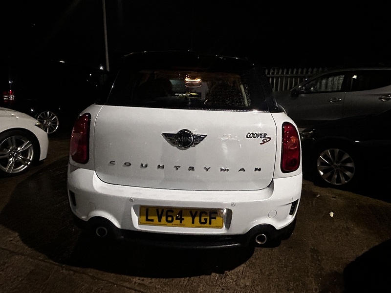 MINI 2.0 Cooper SD SUV 5dr Diesel Auto Euro 5 (143 ps)