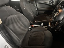 2.0 Cooper SD SUV 5dr Diesel Auto Euro 5 (143 ps)