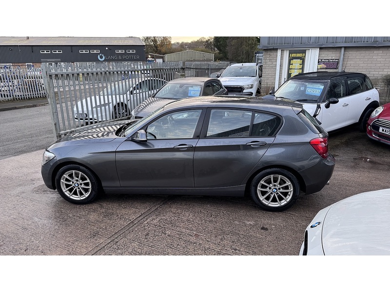 BMW 2.0 118d SE Hatchback 5dr Diesel Auto Euro 5 (s/s) (143 ps)