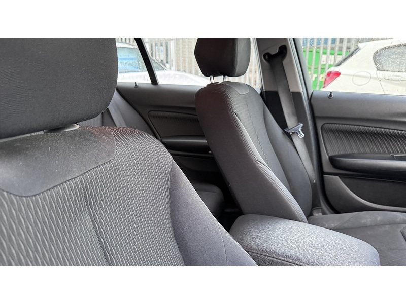 BMW 2.0 118d SE Hatchback 5dr Diesel Auto Euro 5 (s/s) (143 ps)