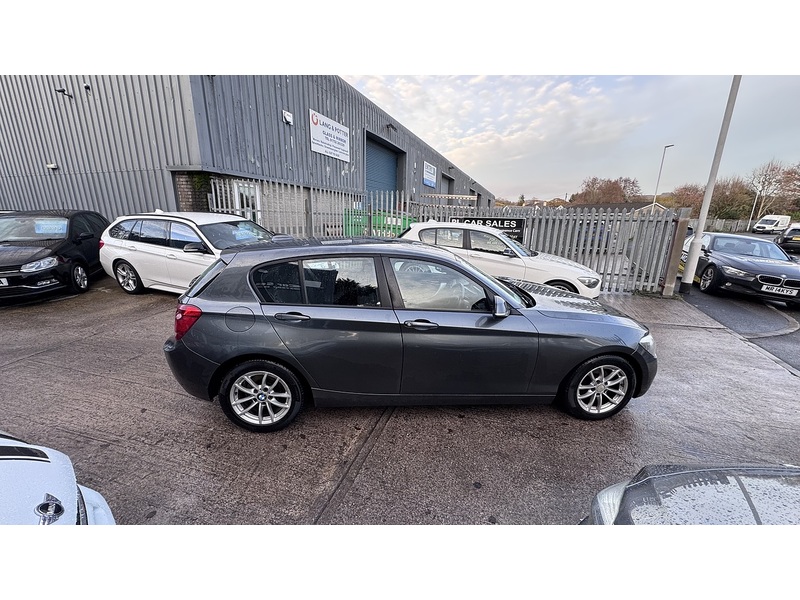 BMW 2.0 118d SE Hatchback 5dr Diesel Auto Euro 5 (s/s) (143 ps)