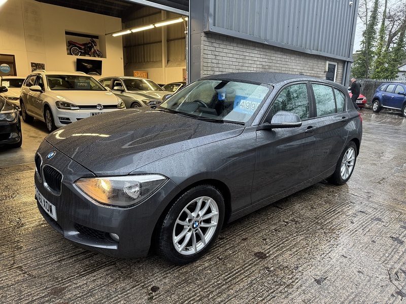 BMW 2.0 118d SE Hatchback 5dr Diesel Auto Euro 5 (s/s) (143 ps)