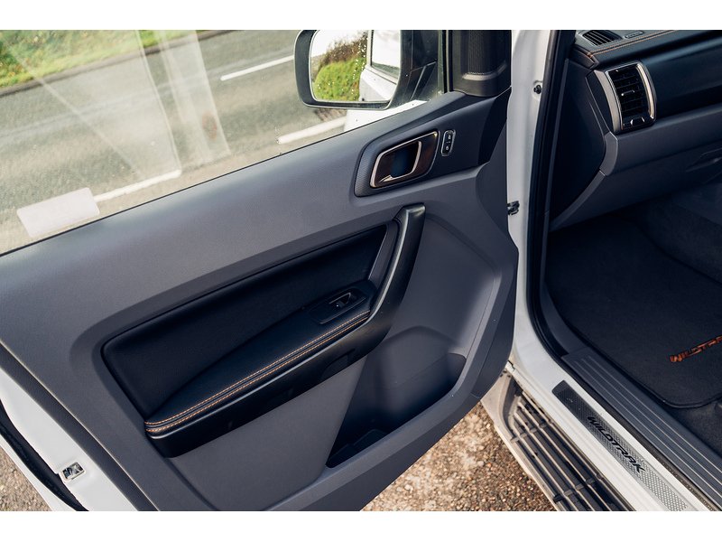 Ford 3.2 TDCi Wildtrak Pickup Double Cab 4dr Diesel Auto 4WD Euro 5 (200 ps)