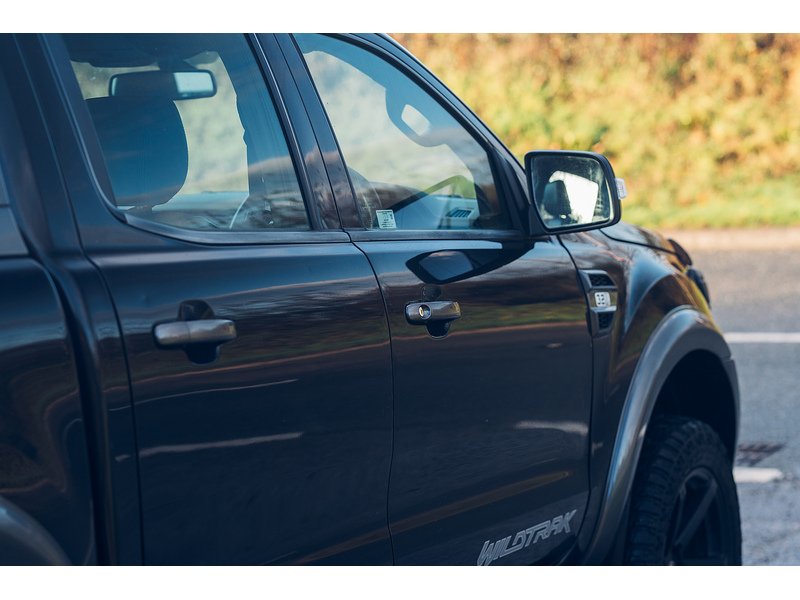 Ford 3.2 TDCi Wildtrak Pickup Double Cab 4dr Diesel Manual 4WD Euro 5 (s/s) (200 ps)