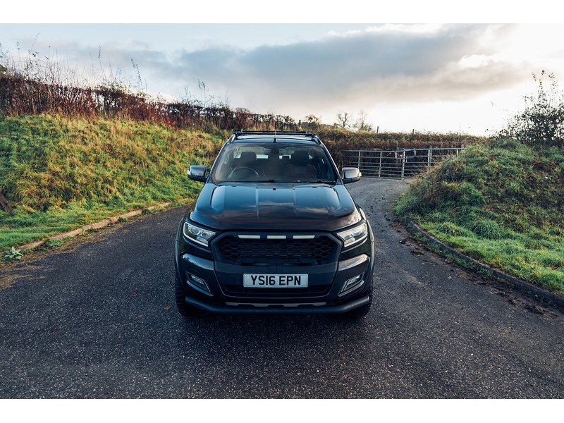 Ford 3.2 TDCi Wildtrak Pickup Double Cab 4dr Diesel Manual 4WD Euro 5 (s/s) (200 ps)