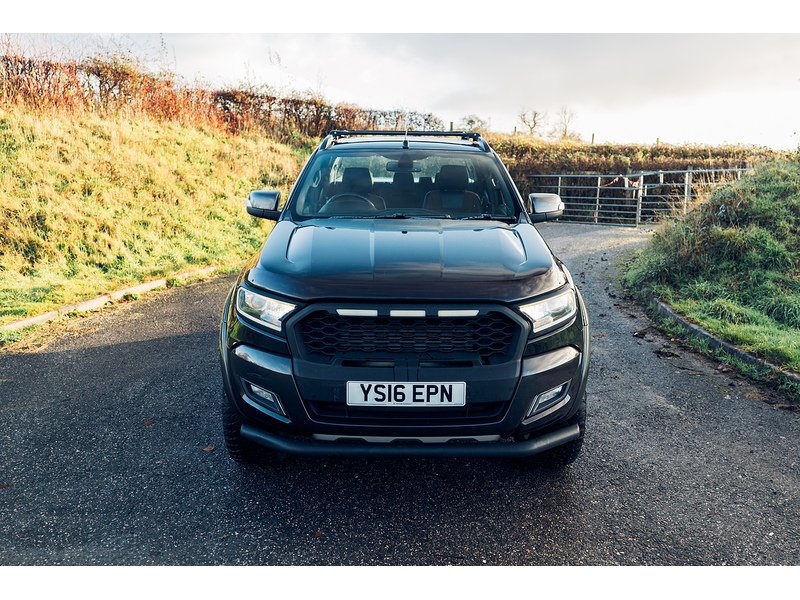 Ford 3.2 TDCi Wildtrak Pickup Double Cab 4dr Diesel Manual 4WD Euro 5 (s/s) (200 ps)
