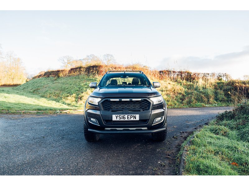 Ford 3.2 TDCi Wildtrak Pickup Double Cab 4dr Diesel Manual 4WD Euro 5 (s/s) (200 ps)
