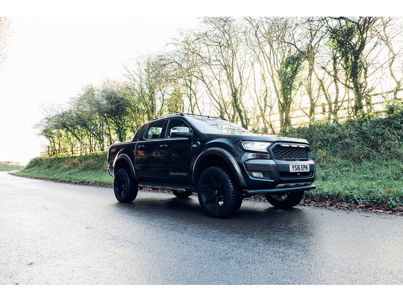 Ford 3.2 TDCi Wildtrak Pickup Double Cab 4dr Diesel Manual 4WD Euro 5 (s/s) (200 ps)