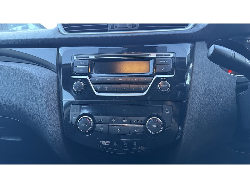 Nissan 1.5 dCi Acenta SUV 5dr Diesel Manual 2WD Euro 6 (s/s) (110 ps)