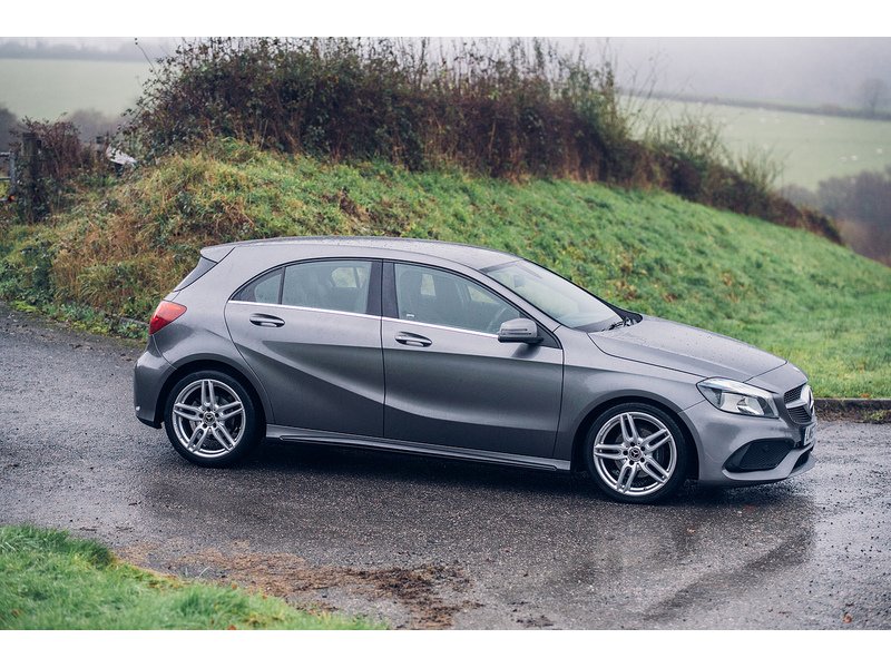 Mercedes-Benz 2.1 A200d AMG Line Hatchback 5dr Diesel 7G-DCT Euro 6 (s/s) (136 ps)