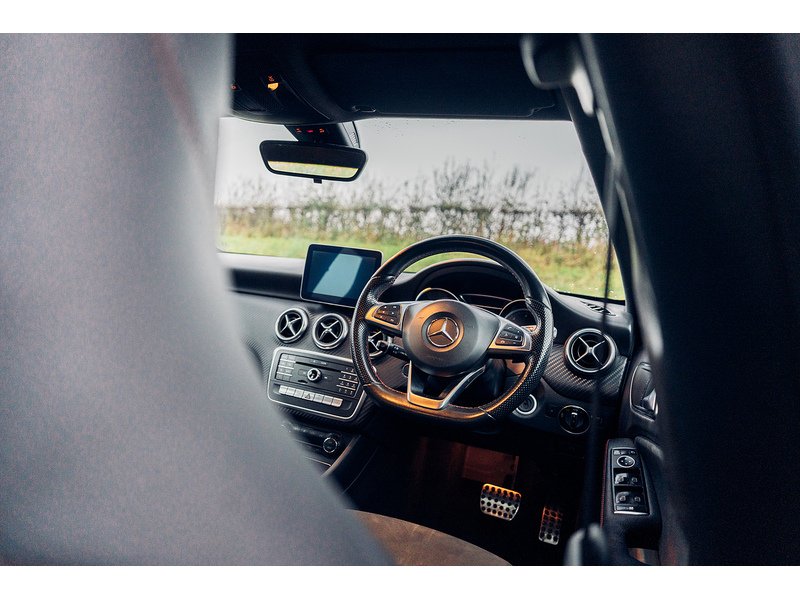 Mercedes-Benz 2.1 A200d AMG Line Hatchback 5dr Diesel 7G-DCT Euro 6 (s/s) (136 ps)