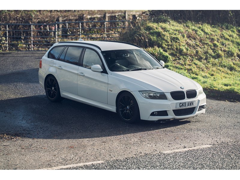 BMW 2.0 320d Sport Plus Edition Touring 5dr Diesel Manual Euro 5 (s/s) (184 ps)