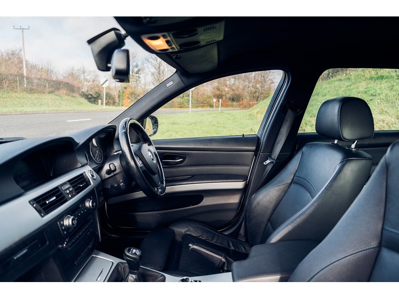 BMW 2.0 320d Sport Plus Edition Touring 5dr Diesel Manual Euro 5 (s/s) (184 ps)