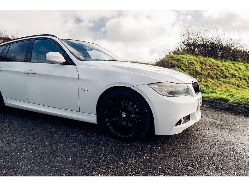 BMW 2.0 320d Sport Plus Edition Touring 5dr Diesel Manual Euro 5 (s/s) (184 ps)