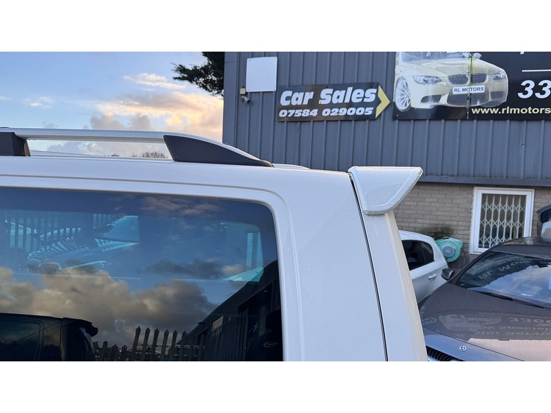 Volkswagen 2.0 TDI BlueMotion Tech Executive MPV 5dr Diesel DSG Euro 6 (s/s) (150 ps)