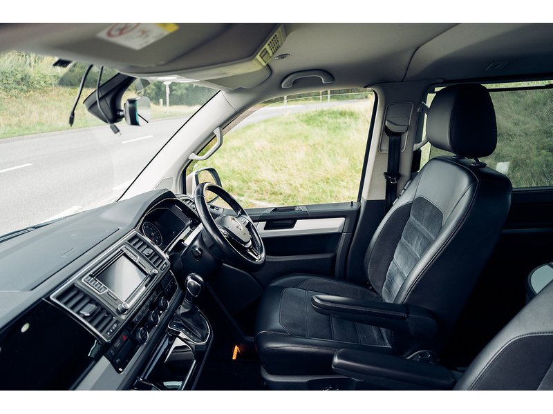 Volkswagen 2.0 TDI BlueMotion Tech Executive MPV 5dr Diesel DSG Euro 6 (s/s) (150 ps)