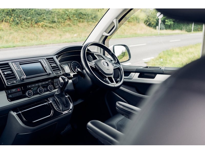 Volkswagen 2.0 TDI BlueMotion Tech Executive MPV 5dr Diesel DSG Euro 6 (s/s) (150 ps)