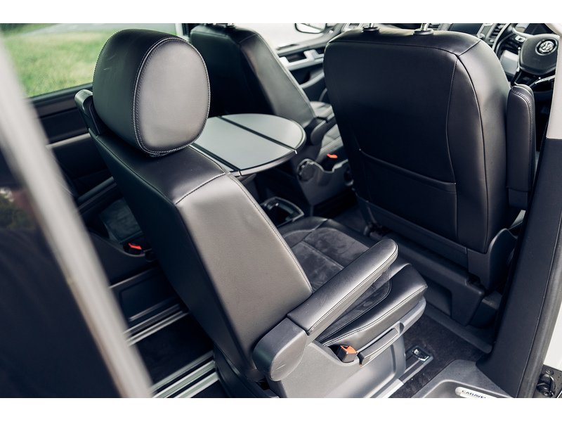 Volkswagen 2.0 TDI BlueMotion Tech Executive MPV 5dr Diesel DSG Euro 6 (s/s) (150 ps)