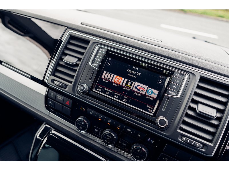 Volkswagen 2.0 TDI BlueMotion Tech Executive MPV 5dr Diesel DSG Euro 6 (s/s) (150 ps)