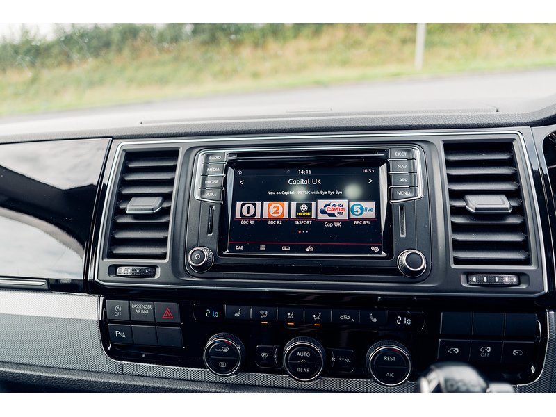 Volkswagen 2.0 TDI BlueMotion Tech Executive MPV 5dr Diesel DSG Euro 6 (s/s) (150 ps)