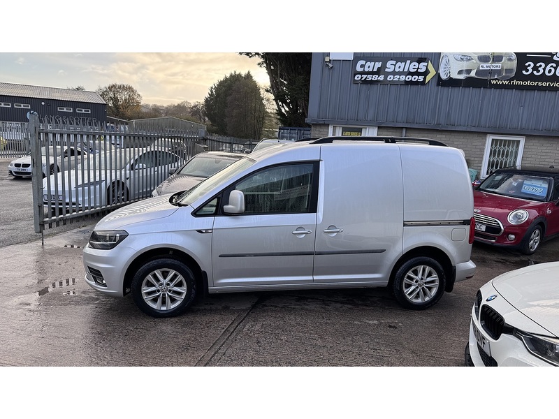Volkswagen 2.0 TDI C20 BlueMotion Tech Highline Panel Van 5dr Diesel Manual SWB Euro 6 (s/s) (102 ps)