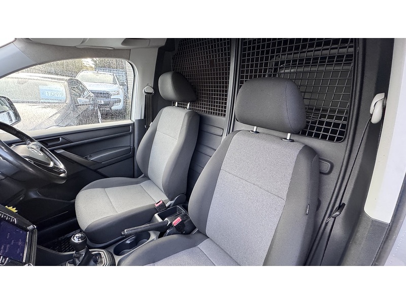 Volkswagen 2.0 TDI C20 BlueMotion Tech Highline Panel Van 5dr Diesel Manual SWB Euro 6 (s/s) (102 ps)