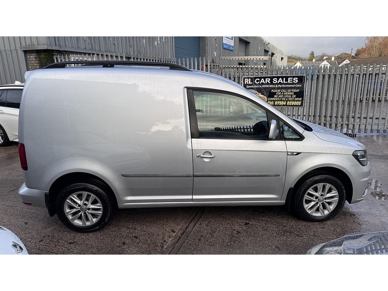 Volkswagen 2.0 TDI C20 BlueMotion Tech Highline Panel Van 5dr Diesel Manual SWB Euro 6 (s/s) (102 ps)