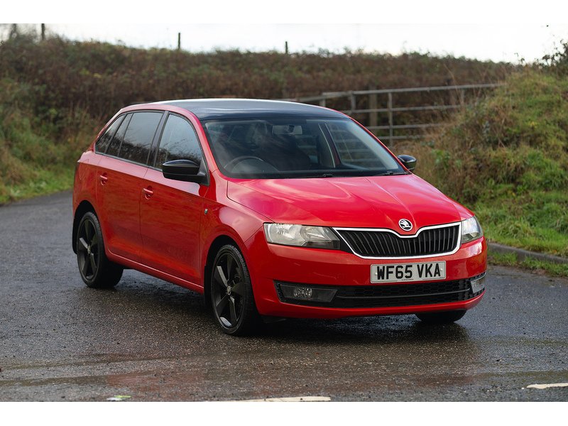 Skoda 1.6 TDI SE Sport Hatchback 5dr Diesel Manual Euro 5 (105 ps)